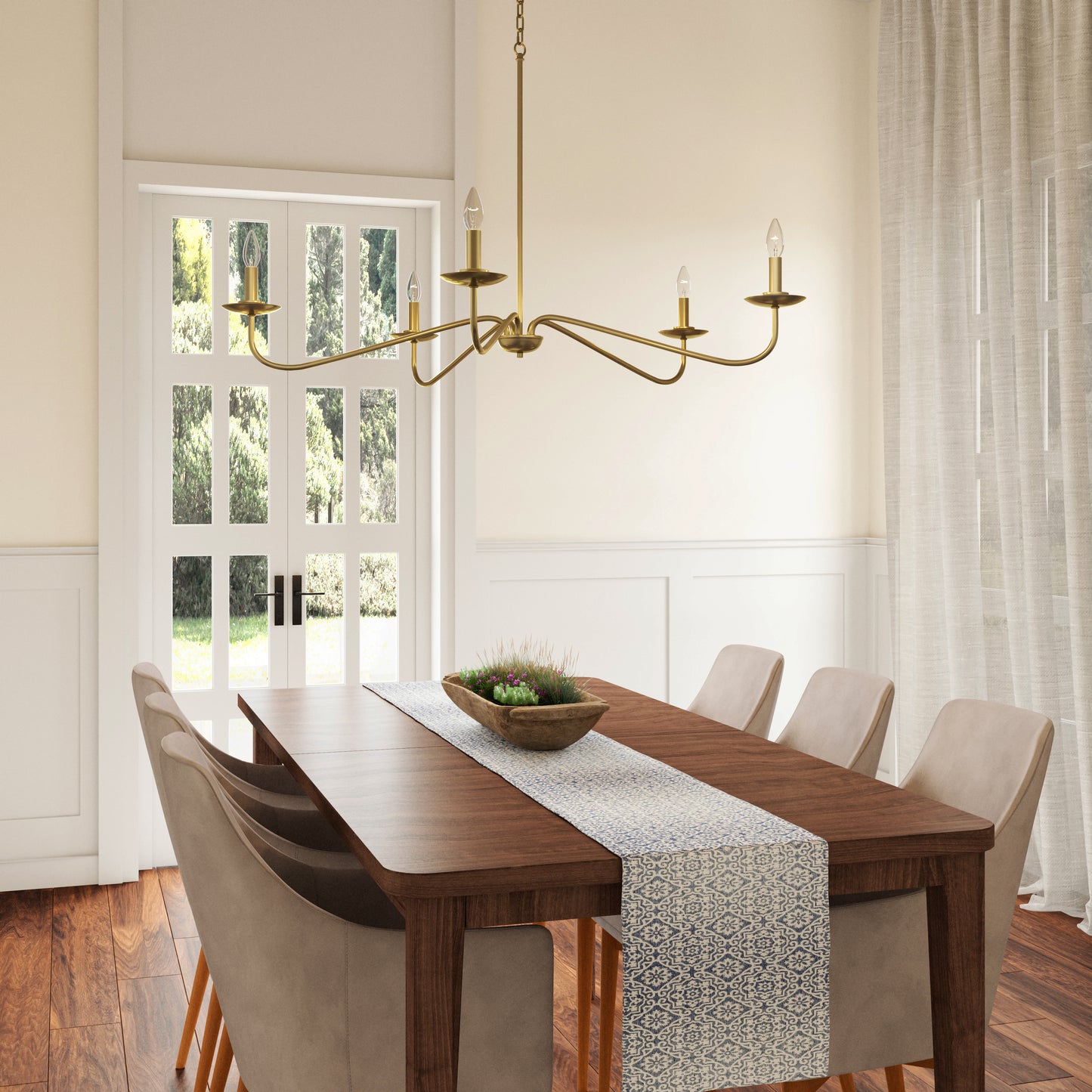 Ellie Gold 5-Light Elegant Traditional Chandelier